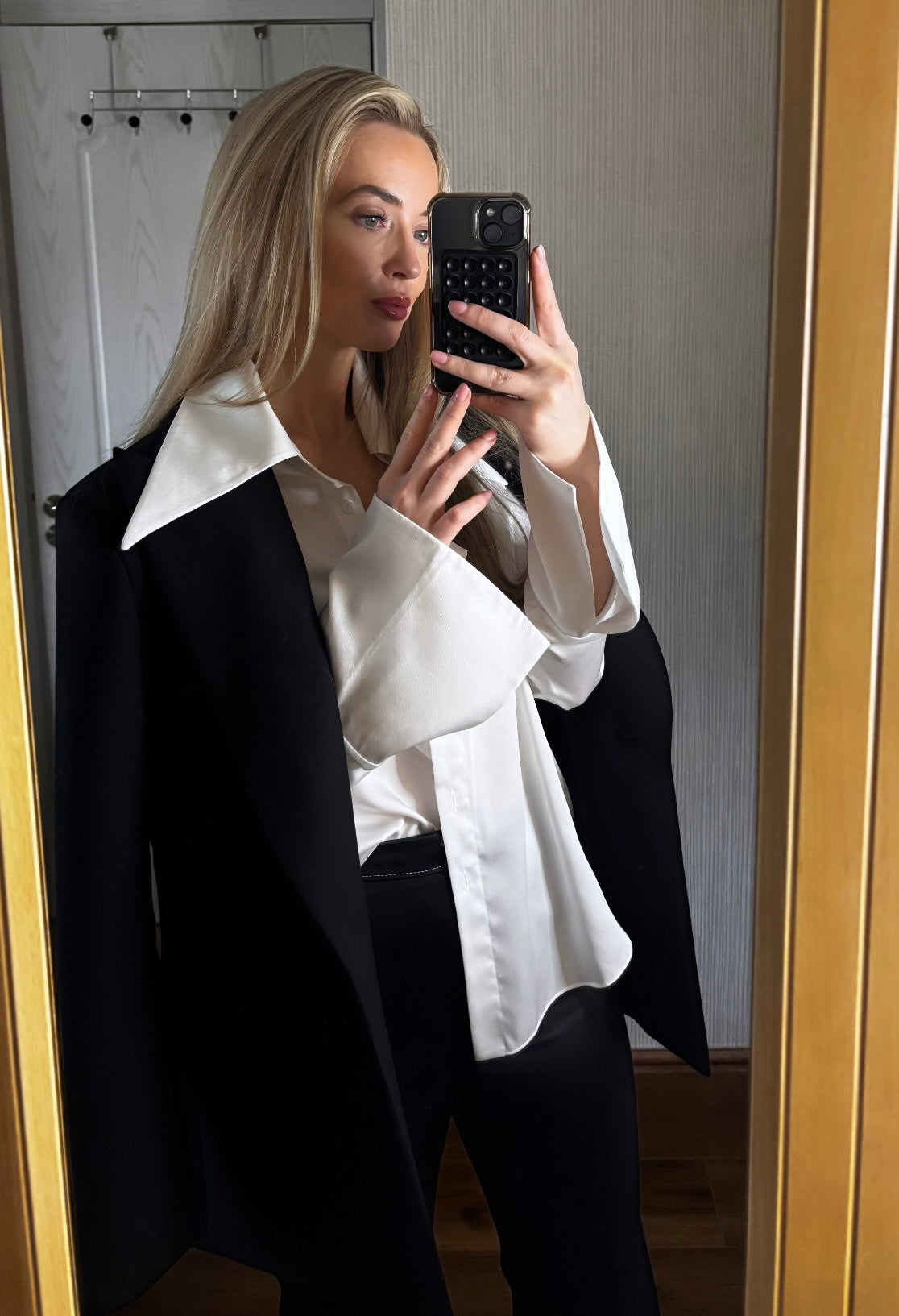 Oversized Satin Shirt – White